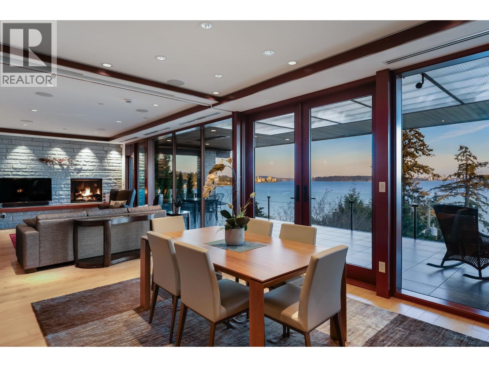3673 Sunset Lane, West Vancouver, British Columbia  V7V 0A9 - Photo 3 - R3128612