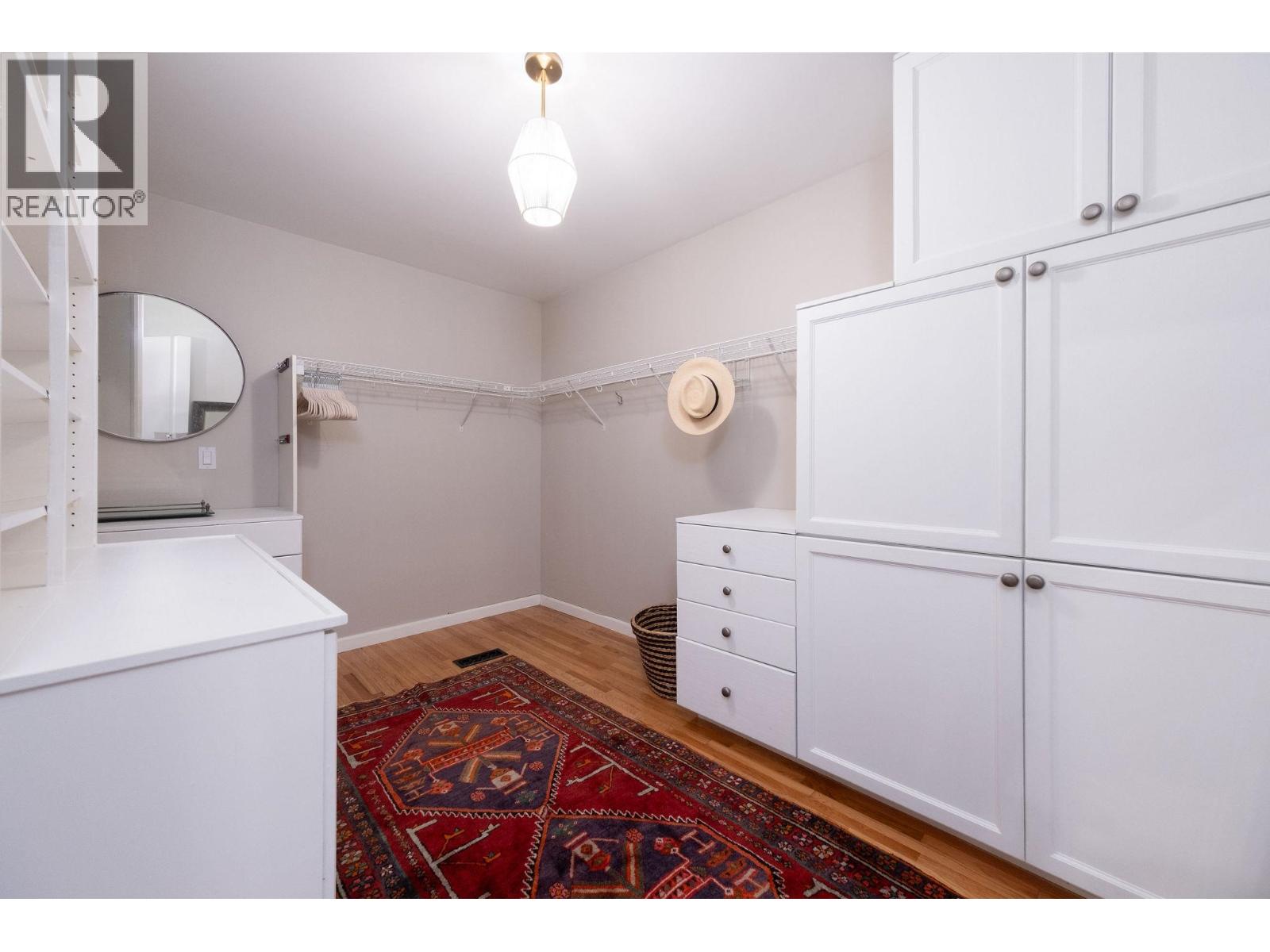 A27 415 W Esplanade Avenue, North Vancouver, British Columbia  V7M 1A6 - Photo 8 - R3128647