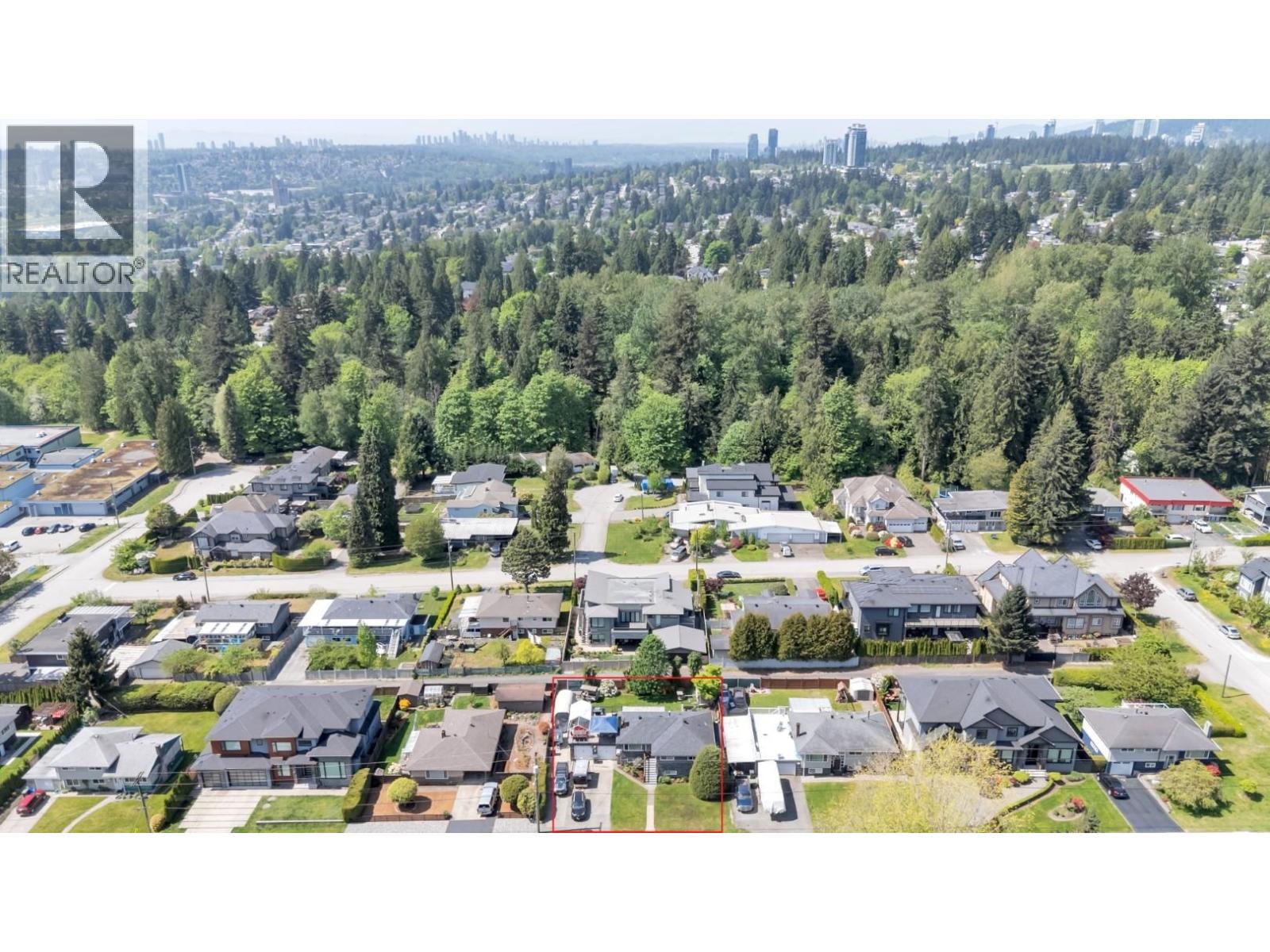 430 Montgomery Street, Coquitlam, British Columbia  V3K 5G6 - Photo 2 - R3128649