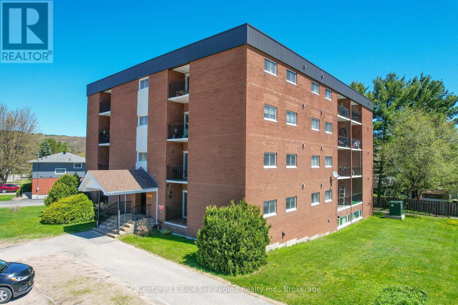 305 - 122 Giroux Street, North Bay, Ontario  P1B 7Y7 - Photo 2 - X13195676