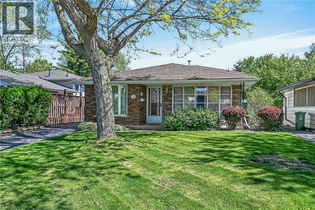 38 Tyrone Drive, Hamilton, Ontario  L9C 2M7 - Photo 1 - 40834059
