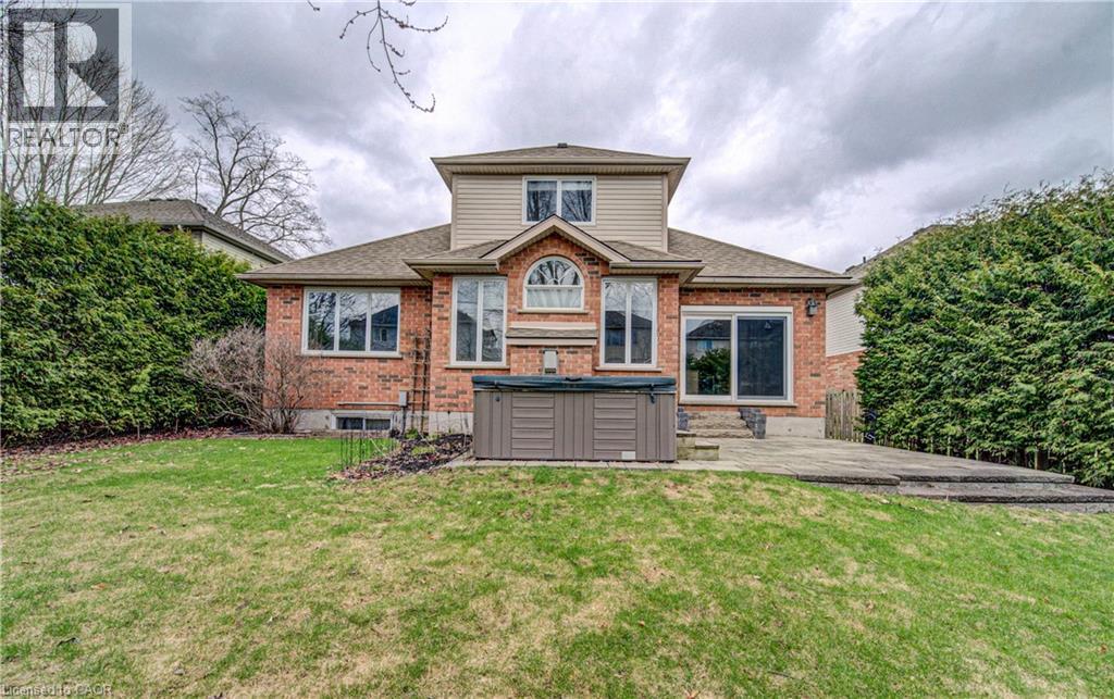 11 Carolinian Lane, Cambridge, Ontario  N1S 5B5 - Photo 39 - 40833933