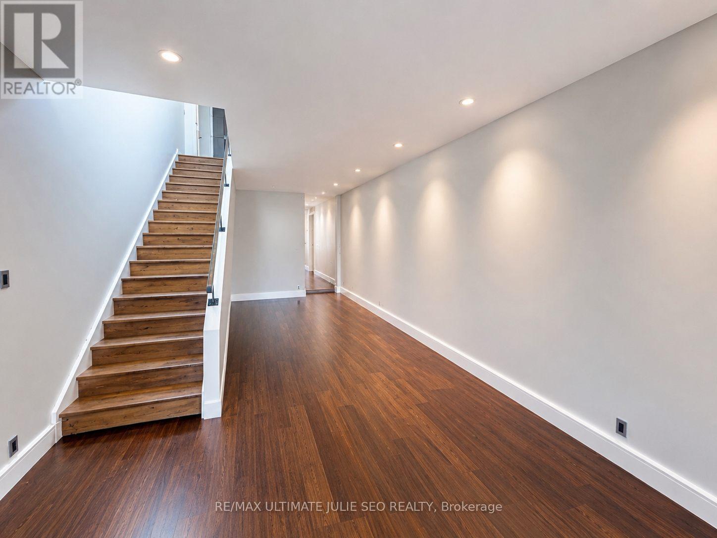 2nd & 3rd Floor - 702 Queen Street W, Toronto, Ontario  M6J 1E7 - Photo 2 - C13184276