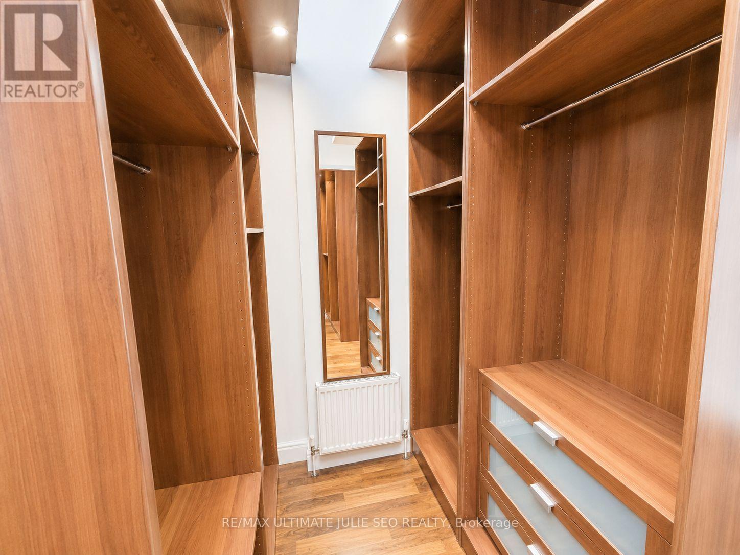 2nd & 3rd Floor - 702 Queen Street W, Toronto, Ontario  M6J 1E7 - Photo 12 - C13184276