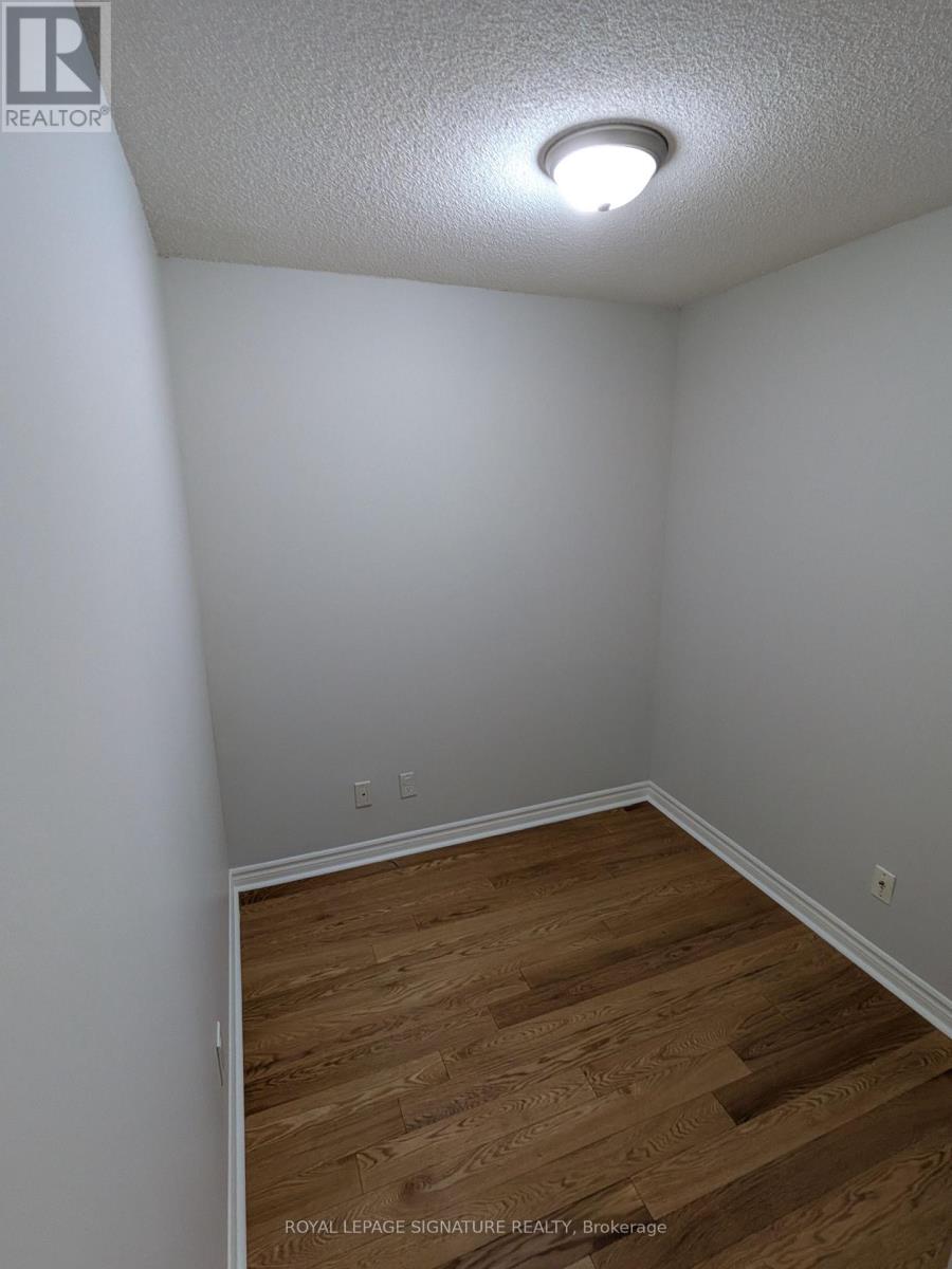 1812 - 4090 Living Arts Drive, Mississauga, Ontario  L5B 4M8 - Photo 4 - W13174310