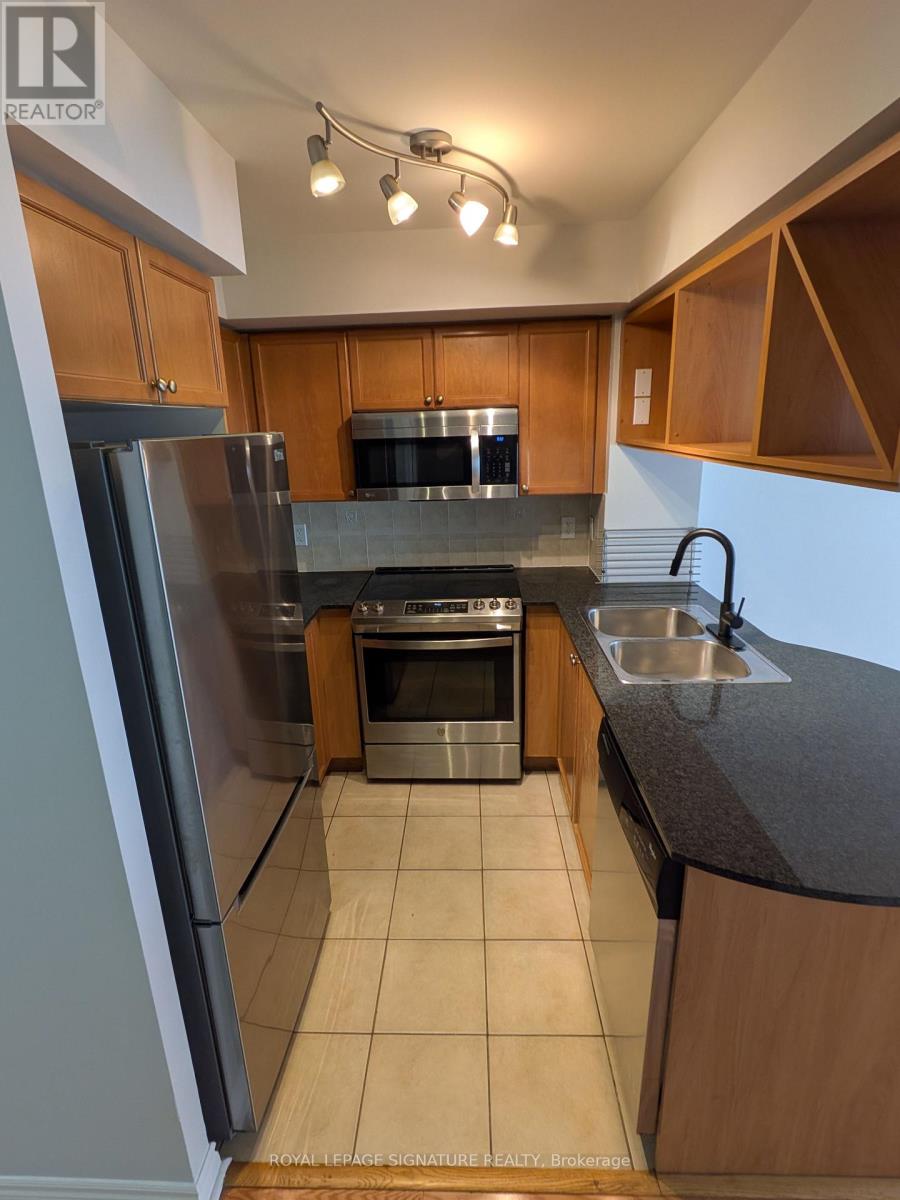 1812 - 4090 Living Arts Drive, Mississauga, Ontario  L5B 4M8 - Photo 3 - W13174310