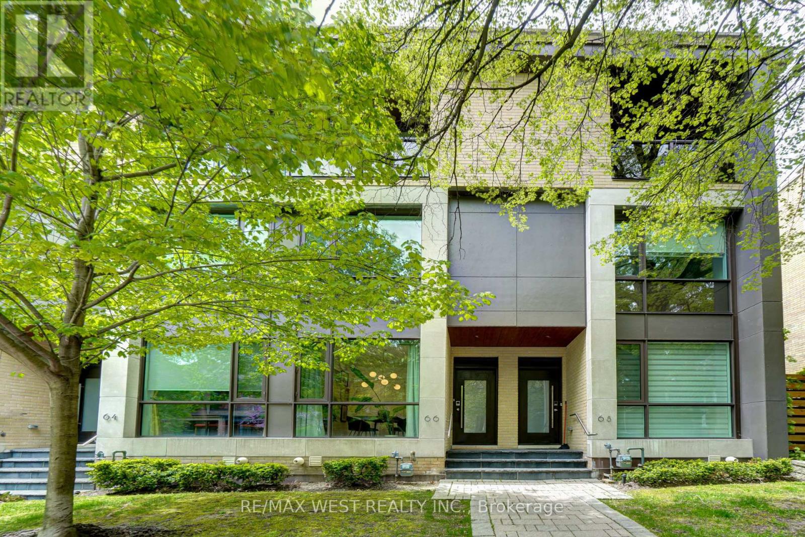 11 - 66 HAVELOCK STREET, Toronto, Ontario