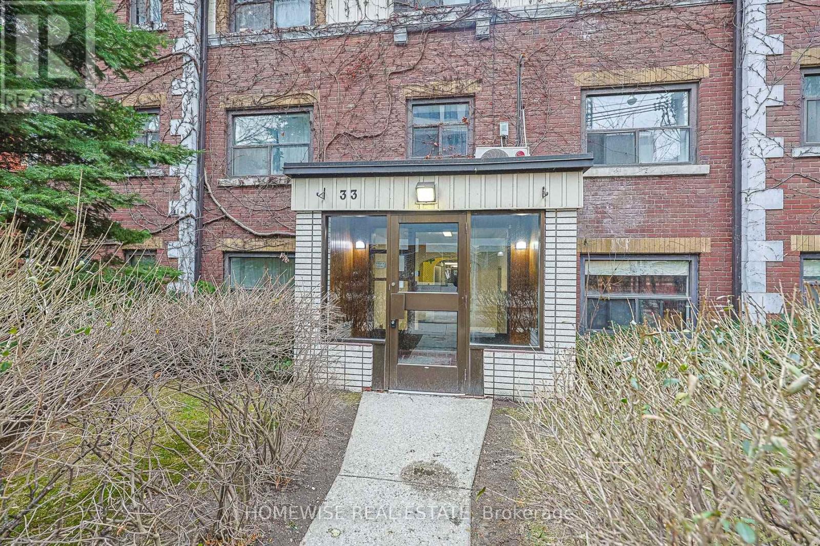 302 - 33 Maitland Street, Toronto, Ontario  M4Y 1C8 - Photo 2 - C13196218