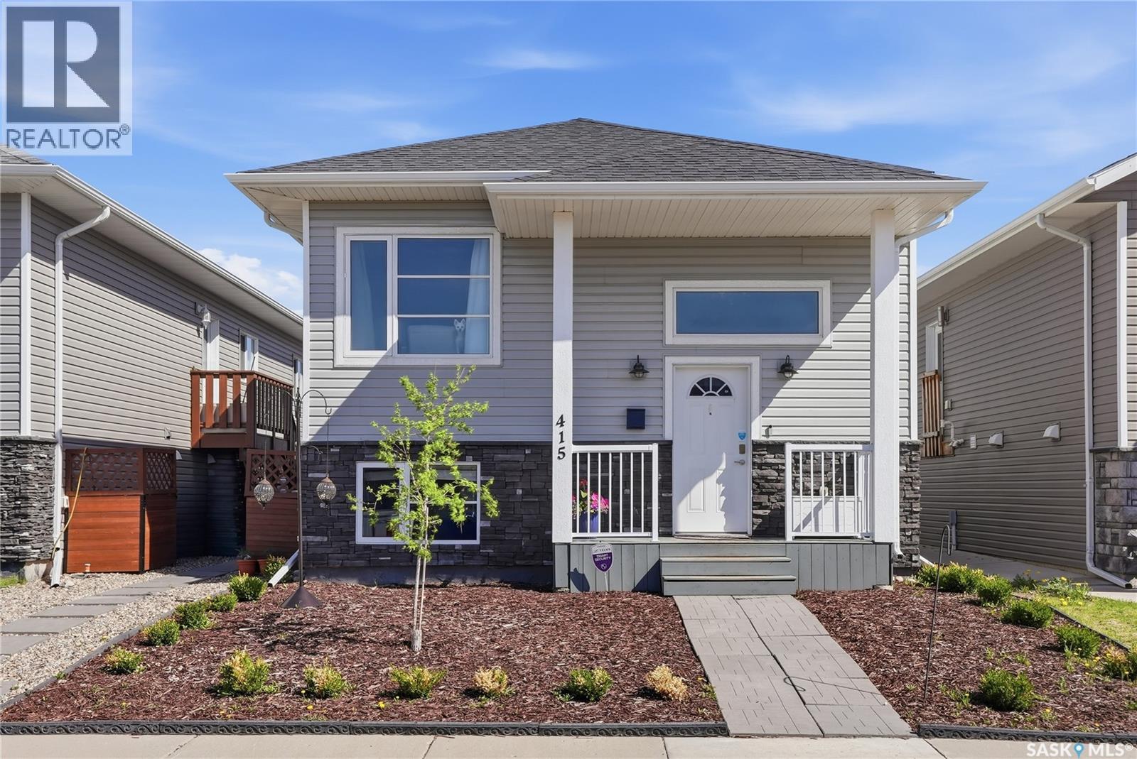 415 Boykowich Street, Saskatoon, Saskatchewan  S7W 0B8 - Photo 1 - SK037287
