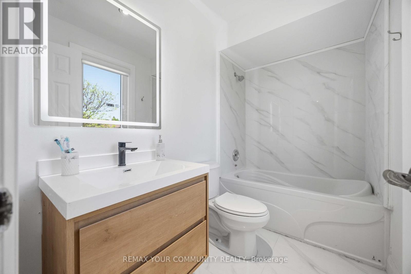 251 Osmond Crescent, Newmarket, Ontario  L3Y 7L3 - Photo 29 - N13195864