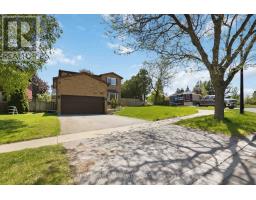 251 OSMOND CRESCENT, Newmarket, Ontario