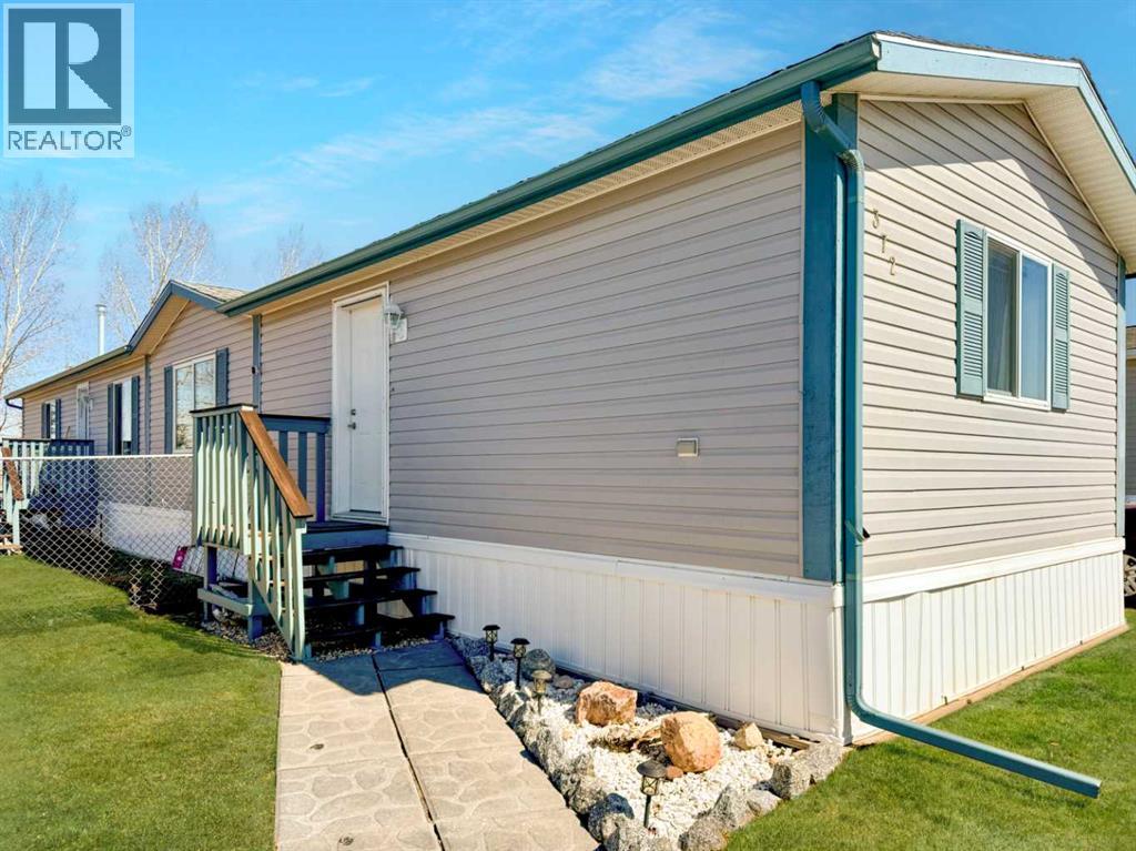 372 Scott Lane, Rural Grande Prairie No. 1, Alberta  T8W 5K5 - Photo 2 - A2305678