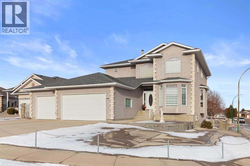 22 Turner Crescent SE, Medicine Hat, Alberta  T1B 4K9 - Photo 2 - A2289969