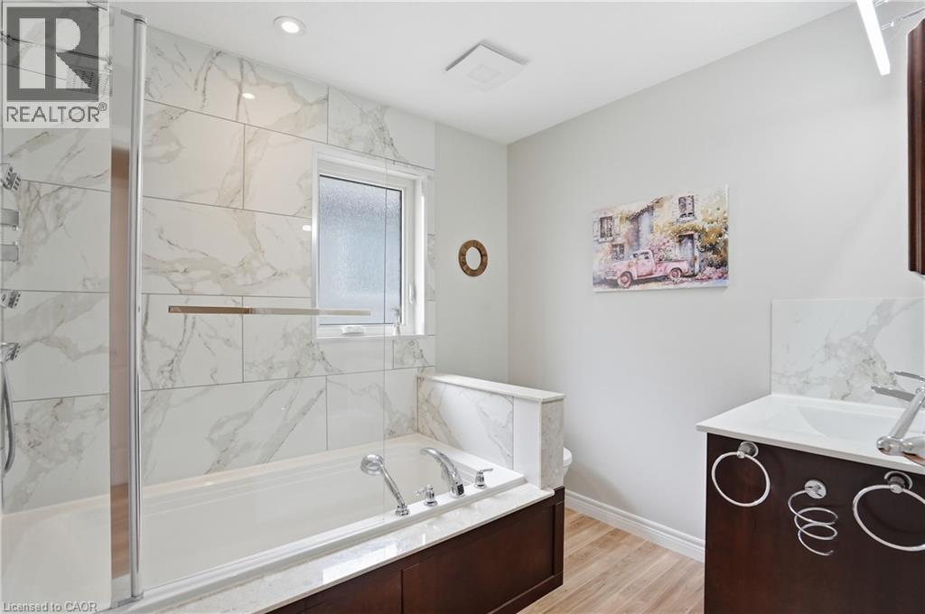 256 Highland Road W, Stoney Creek, Ontario  L8J 2V2 - Photo 23 - 40826981