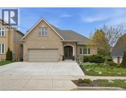 256 HIGHLAND Road W, Stoney Creek, Ontario