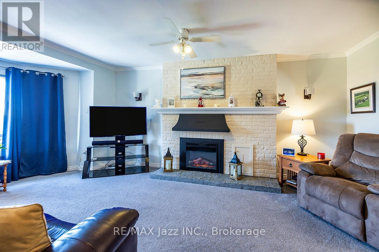 835 Cedar Glen Road, Kawartha Lakes, Ontario  K0M 1L0 - Photo 13 - X13196622