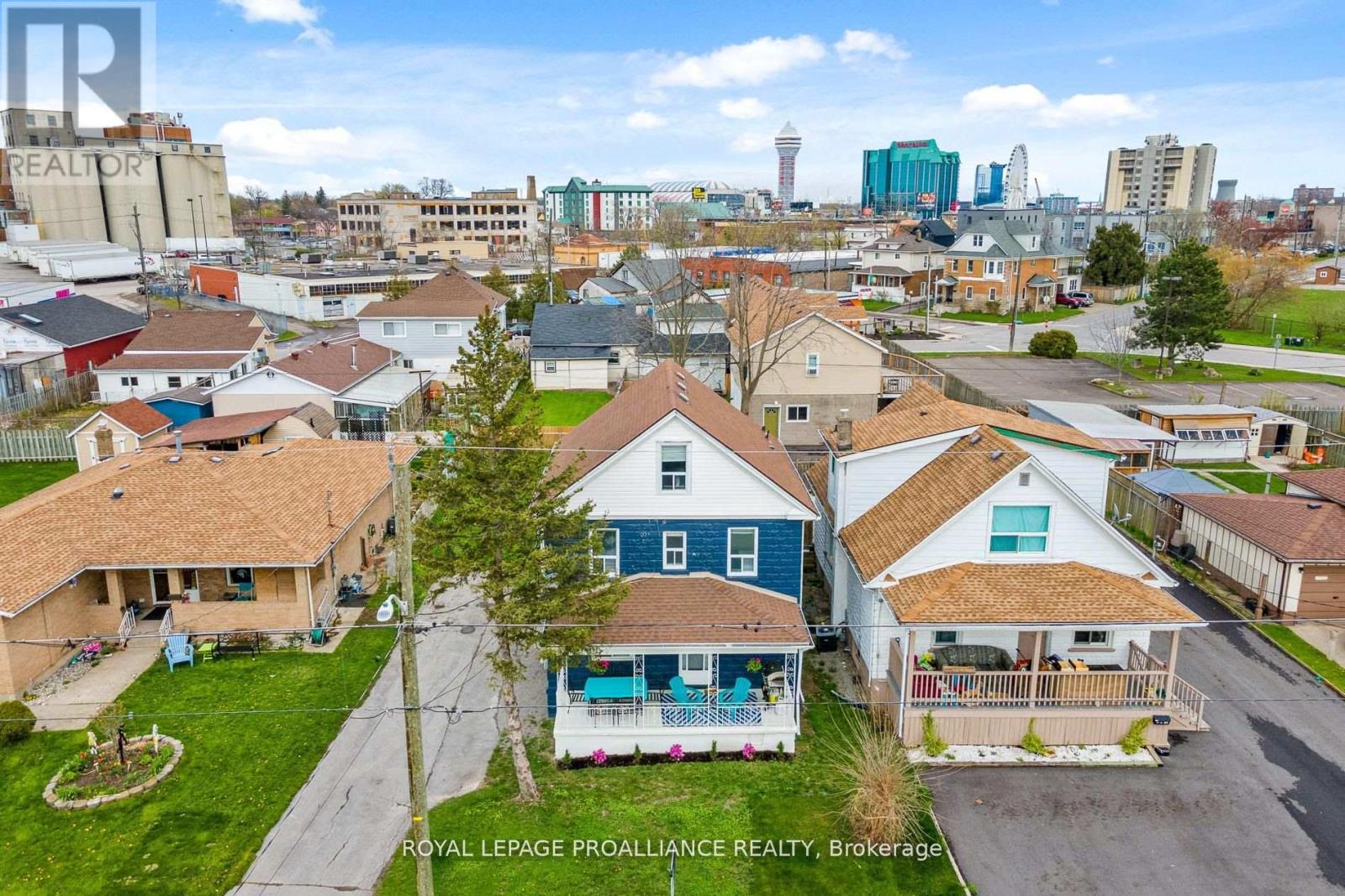 Upper - 5654 Desson Avenue, Niagara Falls, Ontario  L2G 3T2 - Photo 19 - X13197024