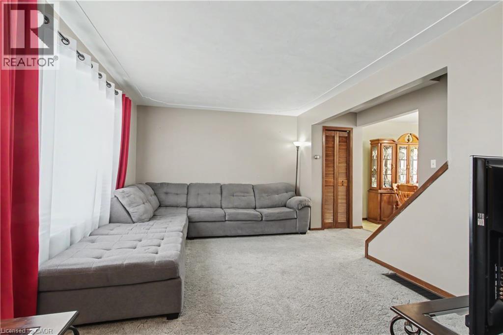 203 Moffat Drive, Cambridge, Ontario  N1R 6C1 - Photo 6 - 40832065