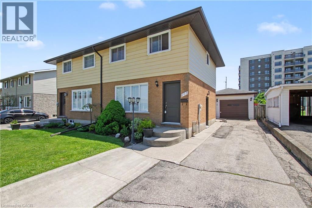 203 Moffat Drive, Cambridge, Ontario  N1R 6C1 - Photo 4 - 40832065