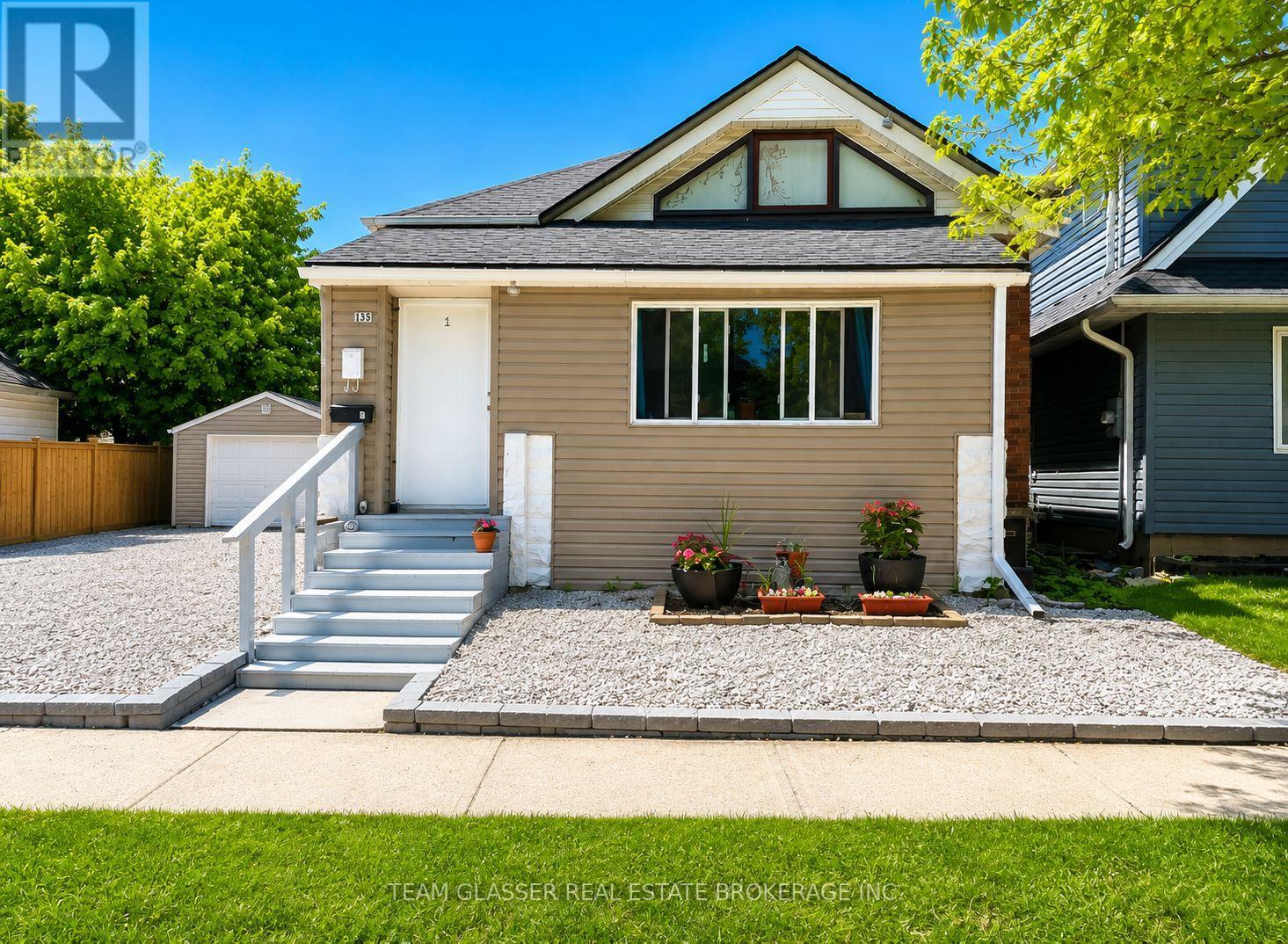 139 DELAWARE STREET, London East, Ontario
