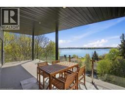 17 MAPLE TRAIL Trail, Puslinch, Ontario