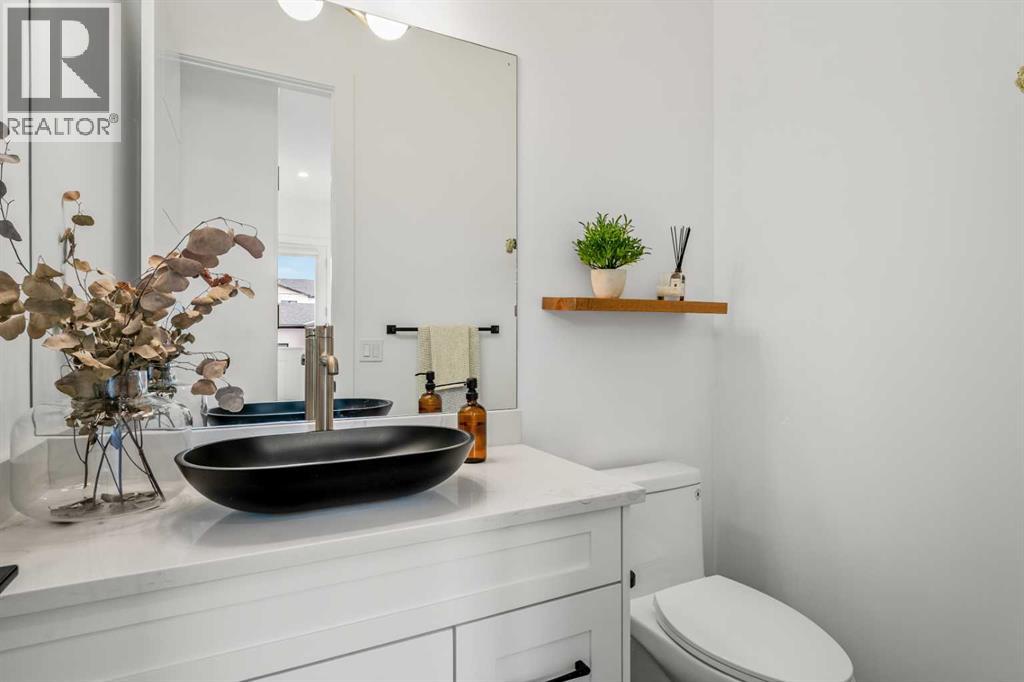 2824 30 Street Sw, Calgary, Alberta  T3E 2M5 - Photo 14 - A2313429