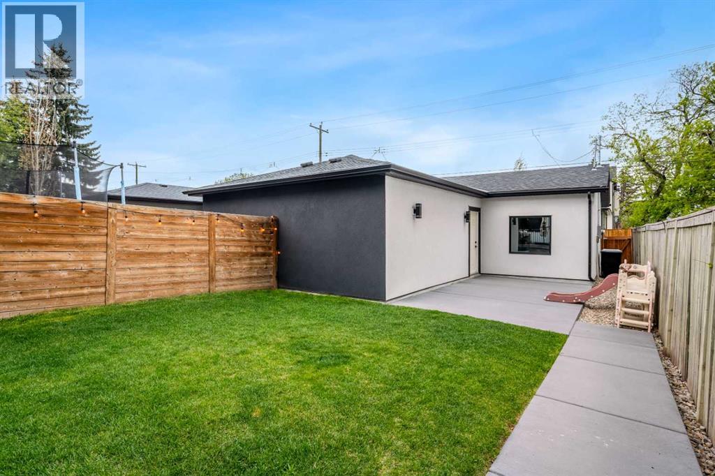 2824 30 Street Sw, Calgary, Alberta  T3E 2M5 - Photo 38 - A2313429