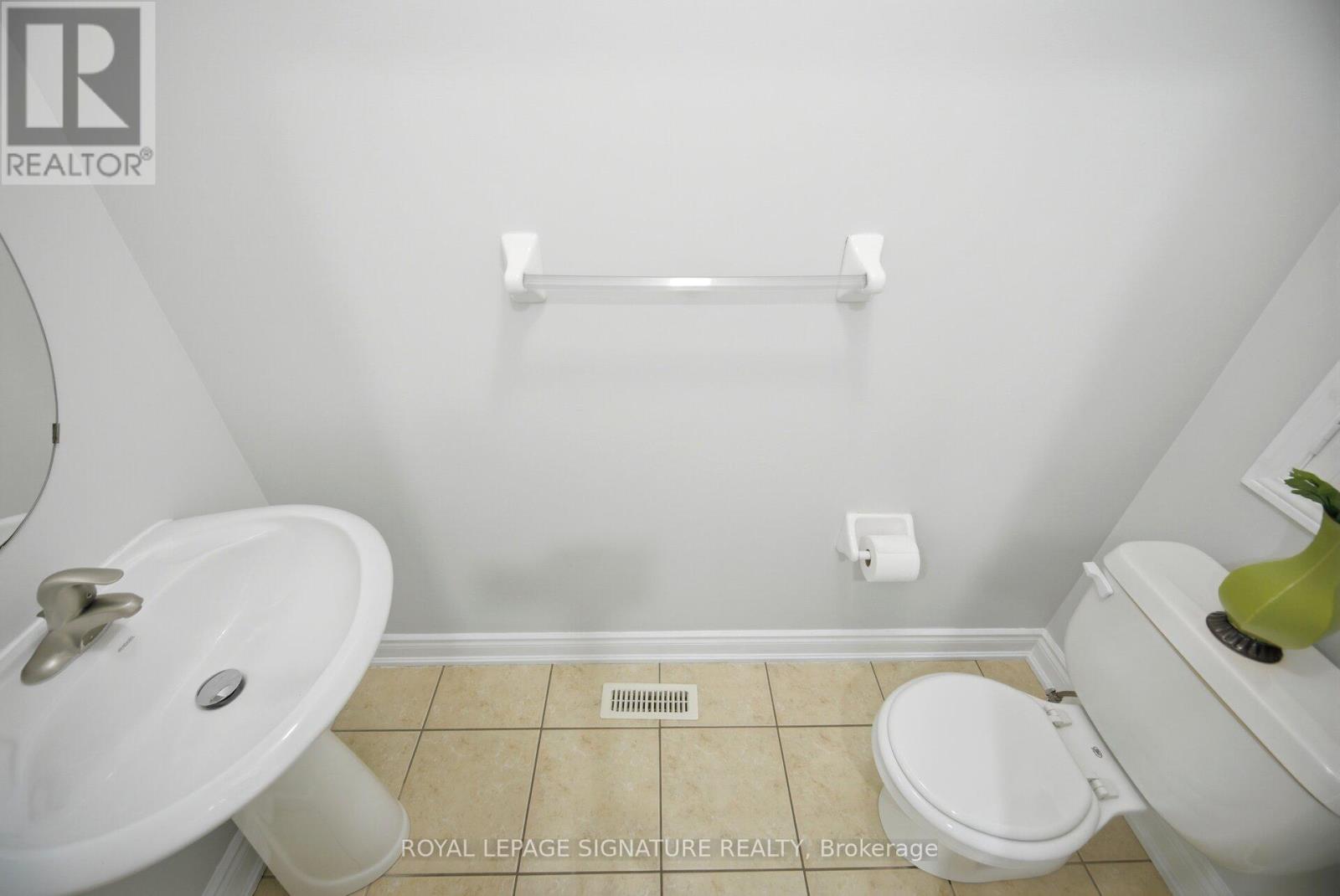 33 Bay Breeze Drive, Brampton, Ontario  L6R 0M1 - Photo 20 - W13195684