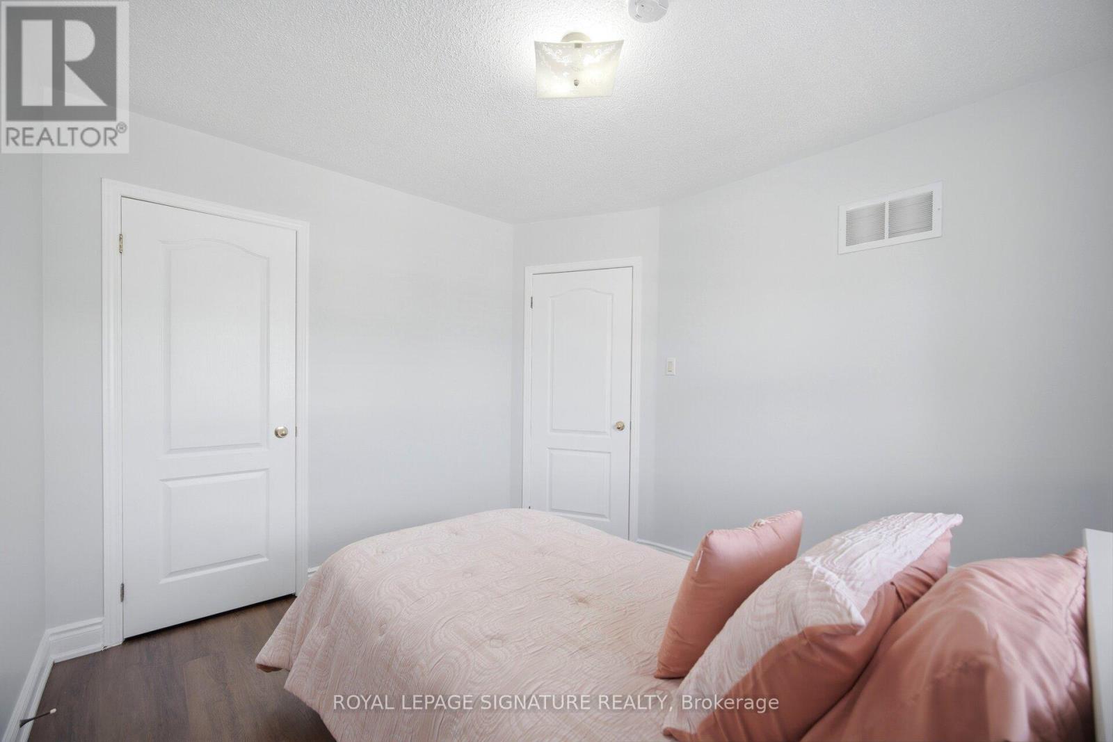 33 Bay Breeze Drive, Brampton, Ontario  L6R 0M1 - Photo 29 - W13195684