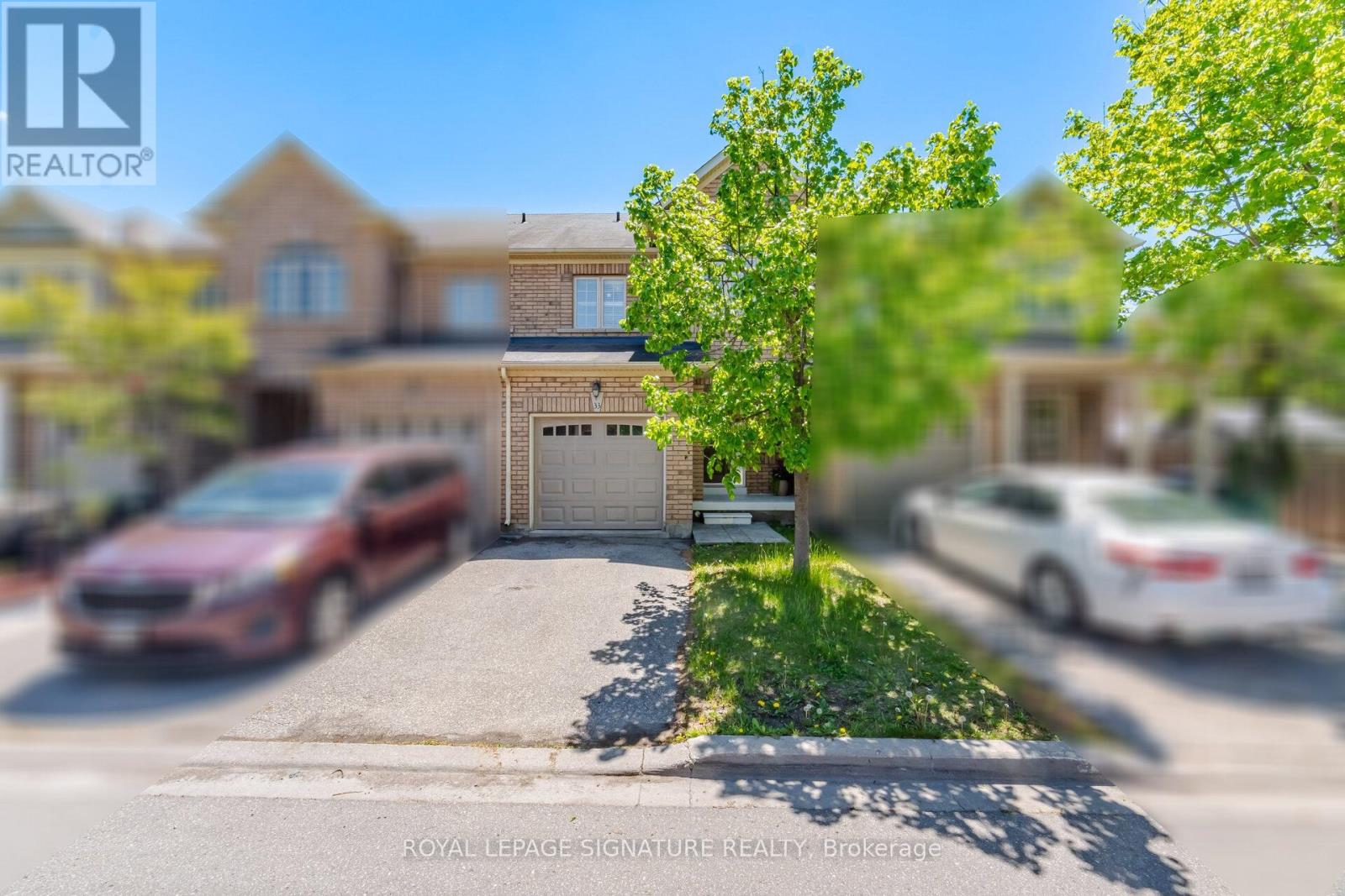 33 Bay Breeze Drive, Brampton, Ontario  L6R 0M1 - Photo 3 - W13195684
