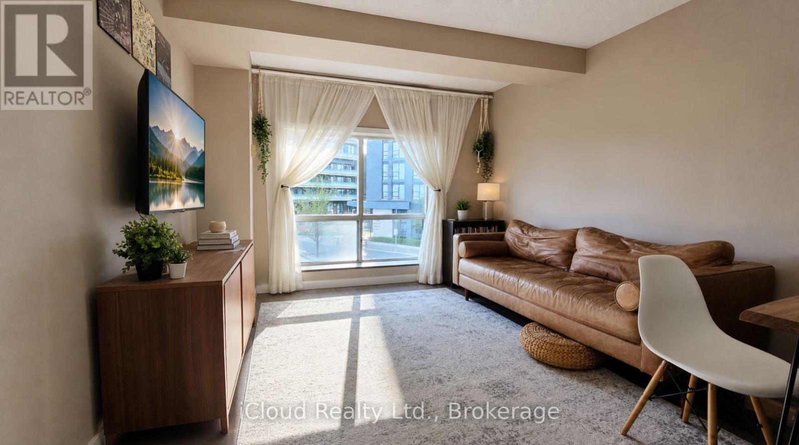 302 - 101 Subway Crescent, Toronto, Ontario  M9B 6K4 - Photo 3 - W13195994