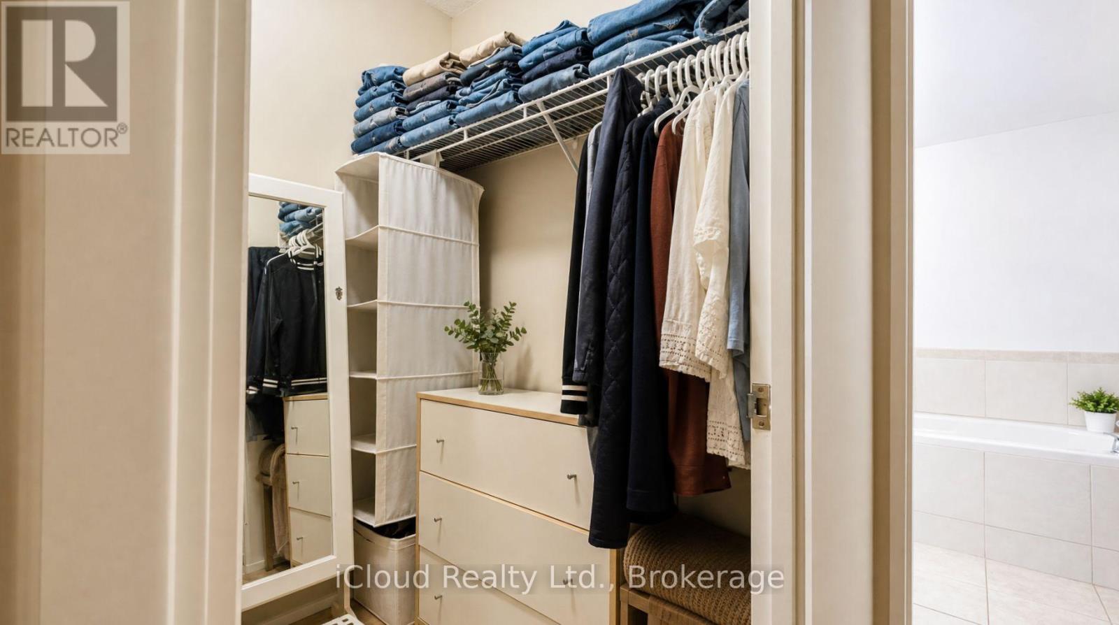 302 - 101 Subway Crescent, Toronto, Ontario  M9B 6K4 - Photo 8 - W13195994