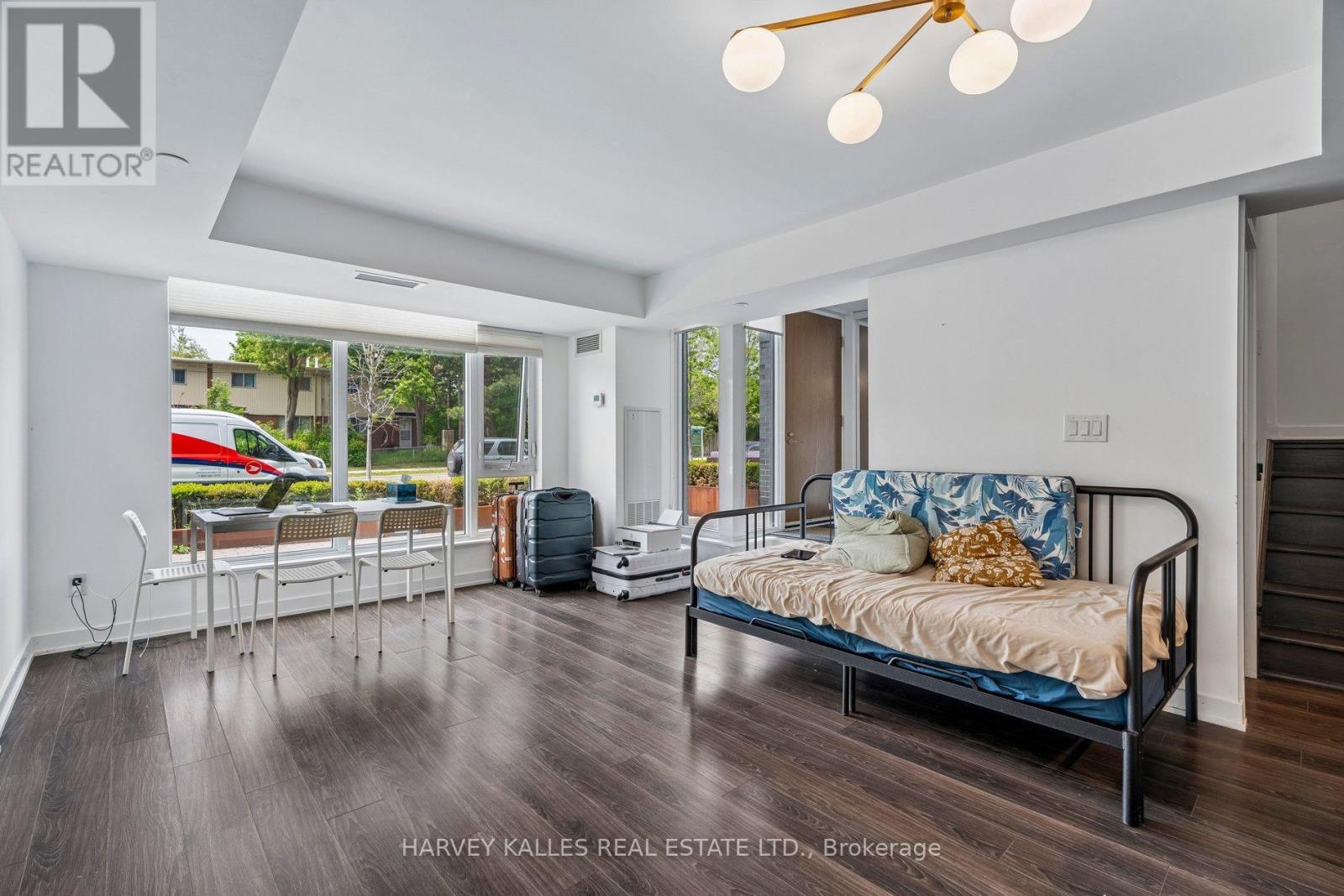 Th104 - 152 Flemington Road, Toronto, Ontario  M6A 2P3 - Photo 11 - W13196142
