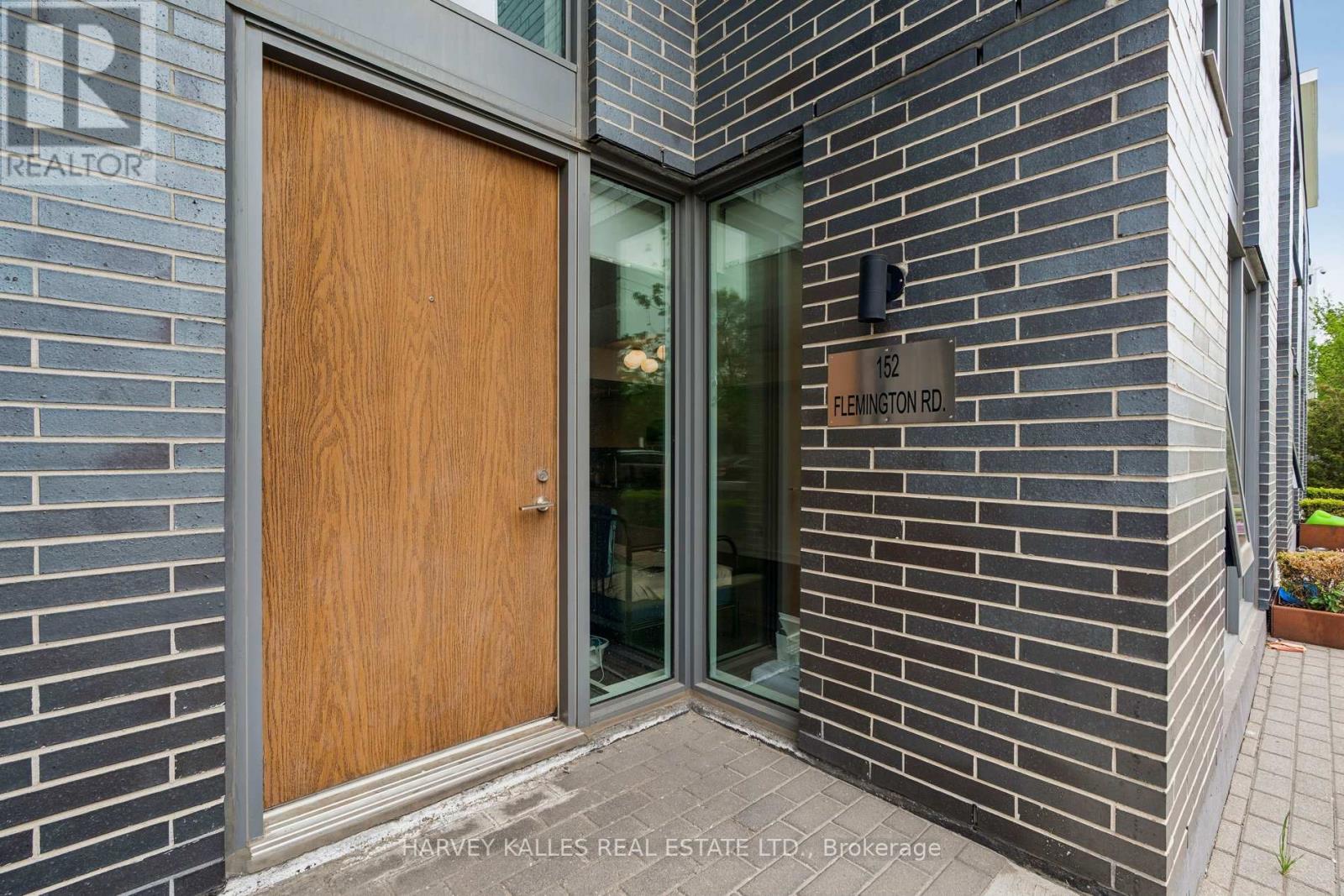 Th104 - 152 Flemington Road, Toronto, Ontario  M6A 2P3 - Photo 5 - W13196142