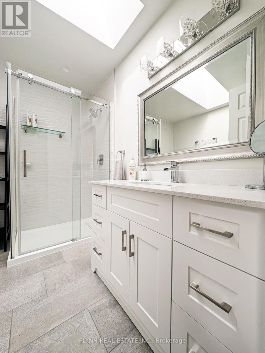 6 - 5150 Dorchester Road, Niagara Falls, Ontario  L2E 7H2 - Photo 15 - X13195630
