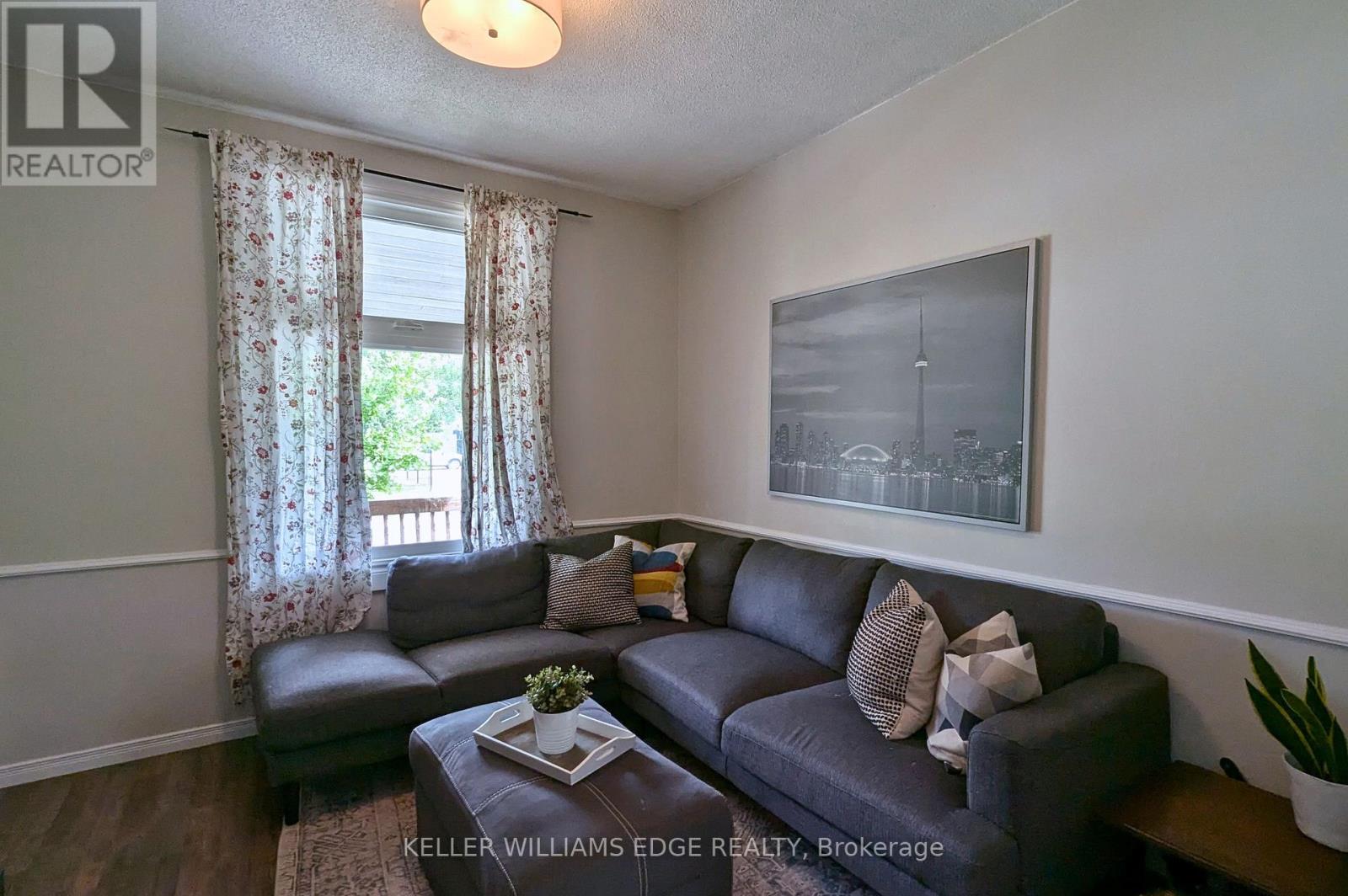 209 Glendale Avenue N, Hamilton, Ontario  L8L 7K2 - Photo 6 - X13195632