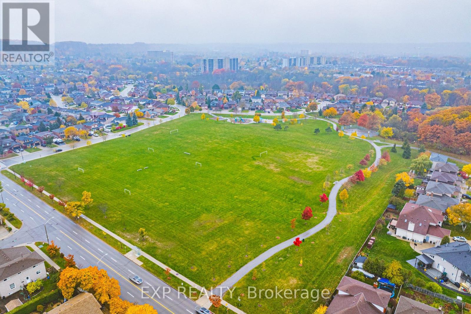70 Webster Road, Hamilton, Ontario  L8G 5E9 - Photo 4 - X13196048
