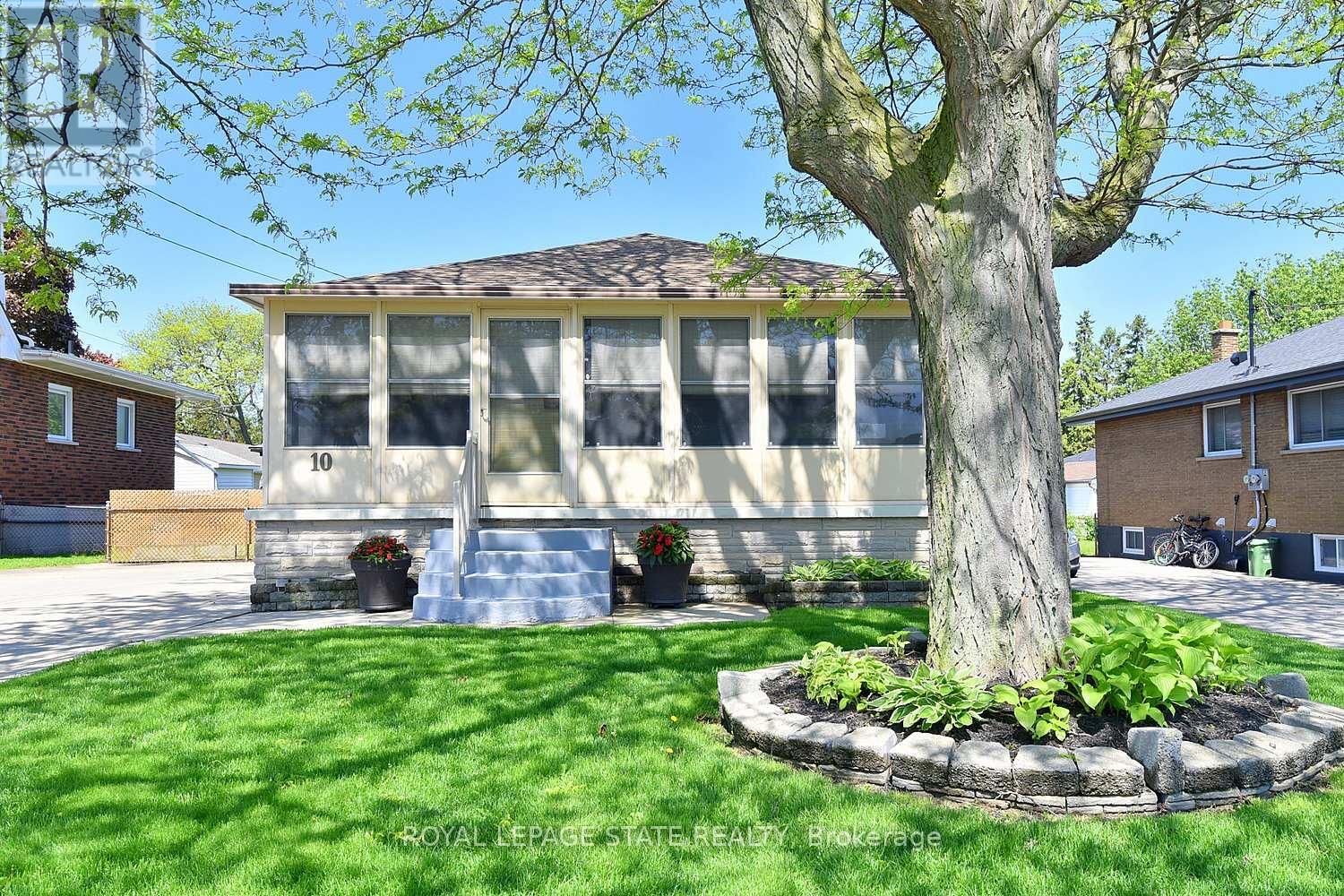 10 Alderney Avenue, Hamilton, Ontario  L9A 2A5 - Photo 4 - X13196232