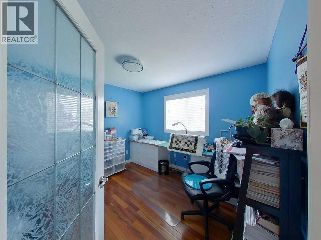 16 Mountview Place, Granum, Alberta  T0L 1A0 - Photo 12 - A2313473