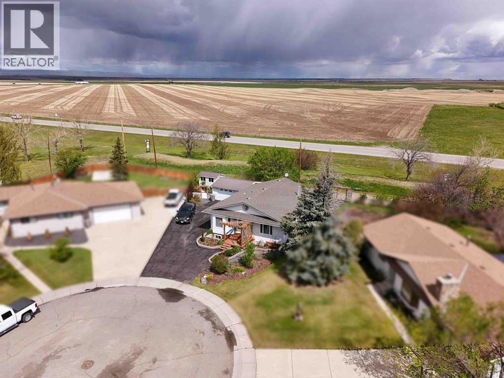 16 Mountview Place, Granum, Alberta  T0L 1A0 - Photo 1 - A2313473