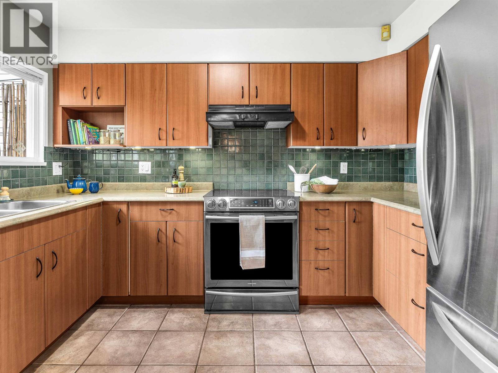 2578 E 15th Avenue, Vancouver, British Columbia  V5M 2K1 - Photo 11 - R3123015