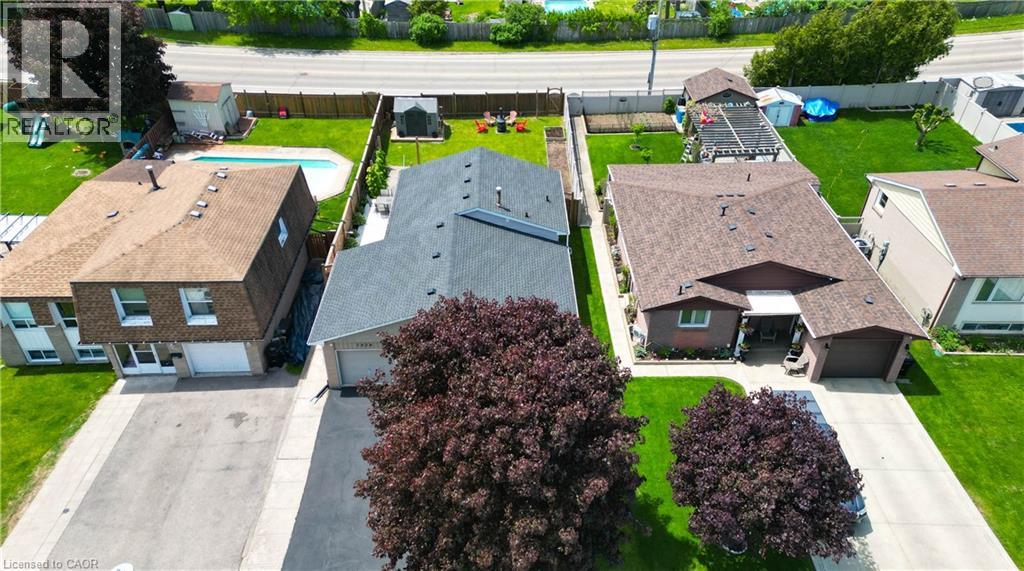 1828 Earlwood Drive, Cambridge, Ontario  N3H 5A3 - Photo 4 - 40833046