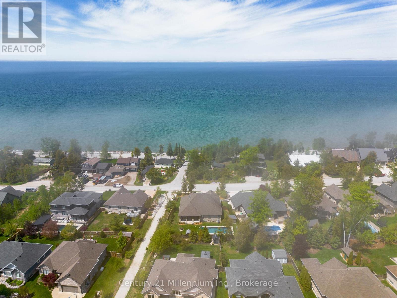 46 Fenton Drive, Saugeen Shores, Ontario  N0H 2C6 - Photo 4 - X13196994