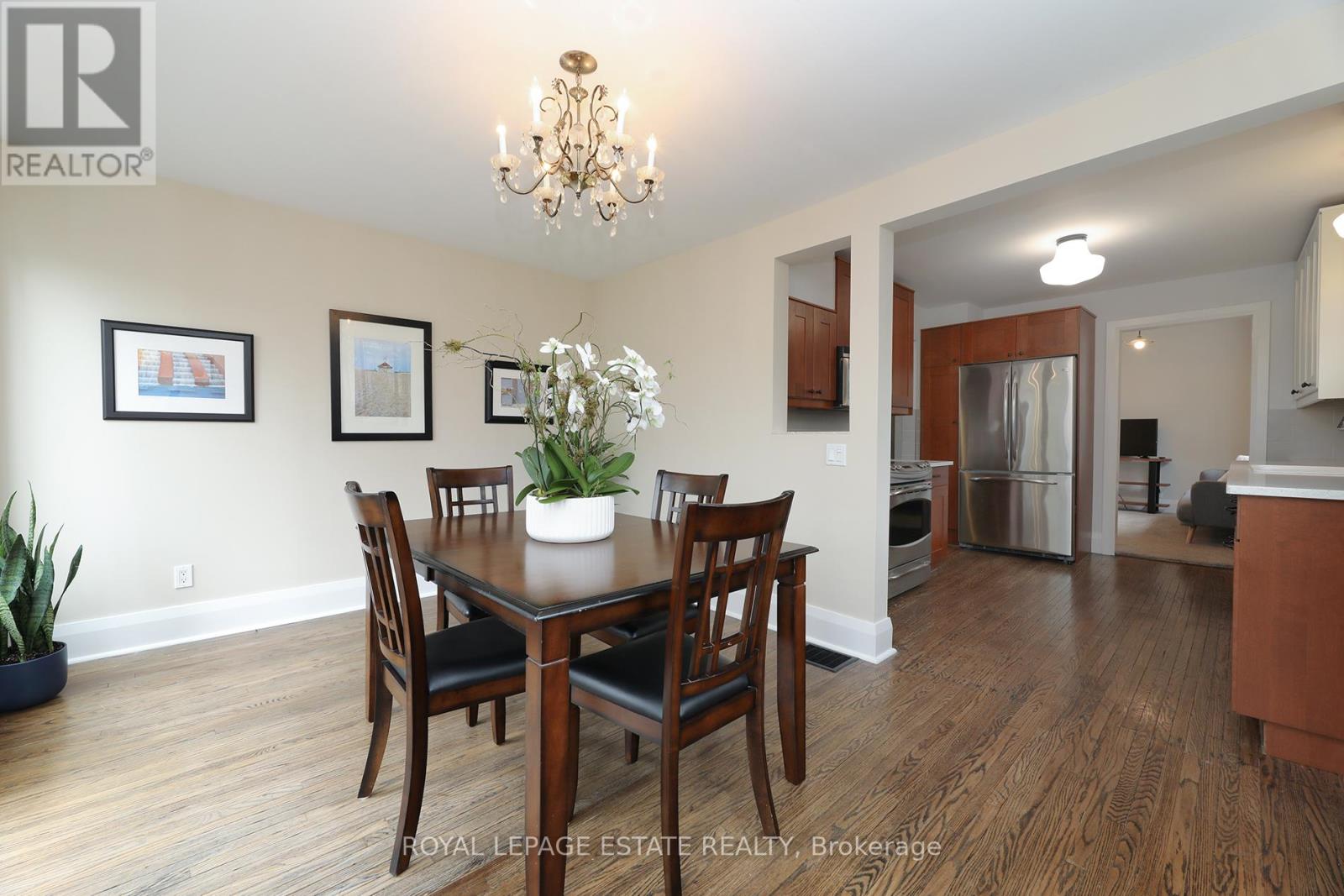 27 Sycamore Place, Toronto, Ontario  M4E 1K3 - Photo 20 - E13168152