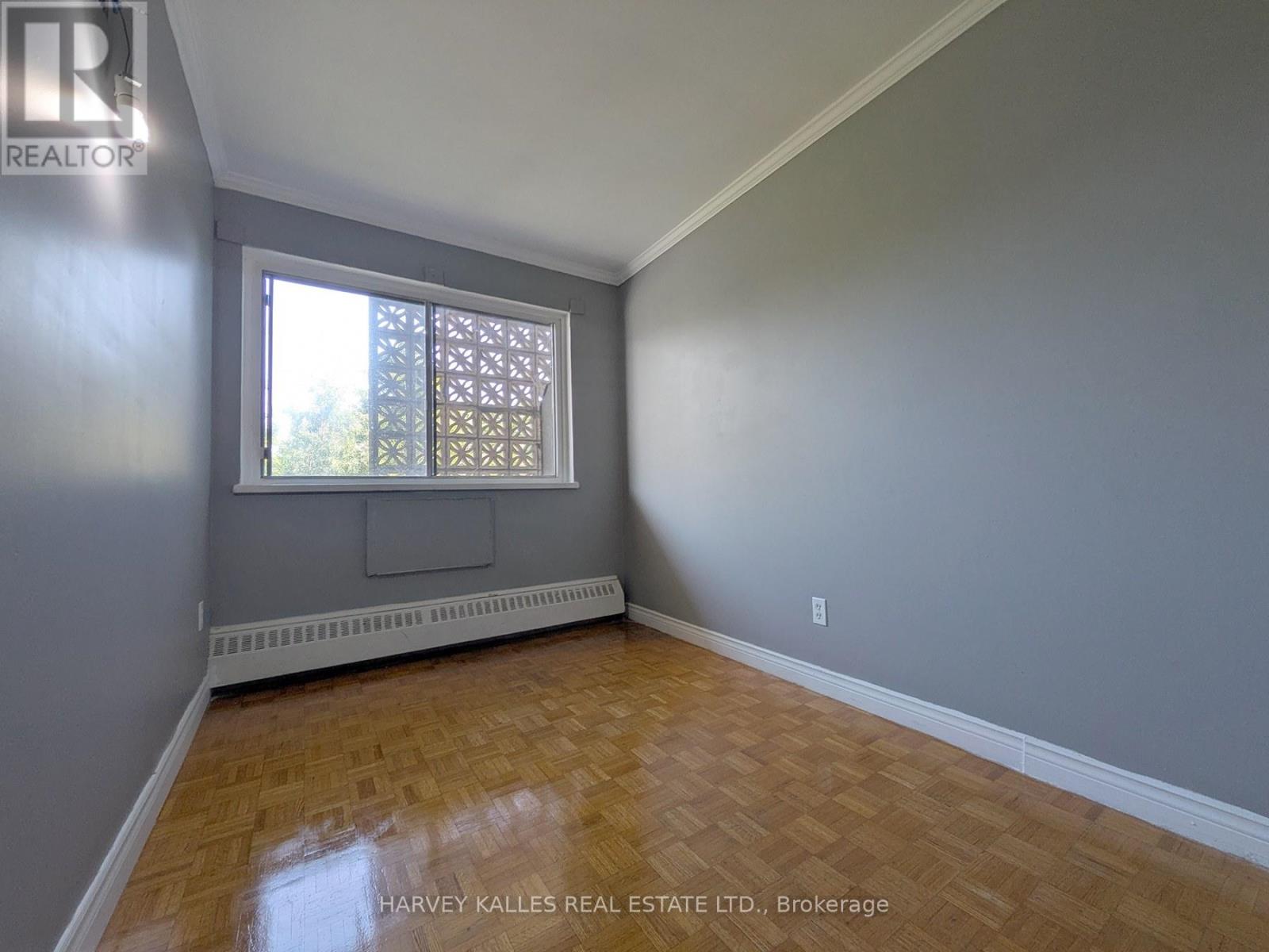 203 - 80 Blackfriar Avenue, Toronto, Ontario  M9R 3S9 - Photo 12 - W13195794