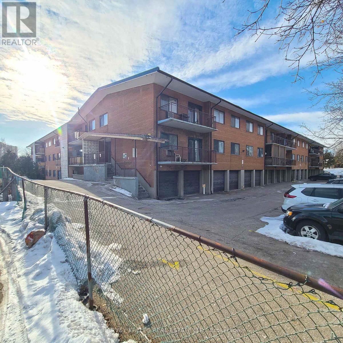 203 - 80 Blackfriar Avenue, Toronto, Ontario  M9R 3S9 - Photo 16 - W13195794