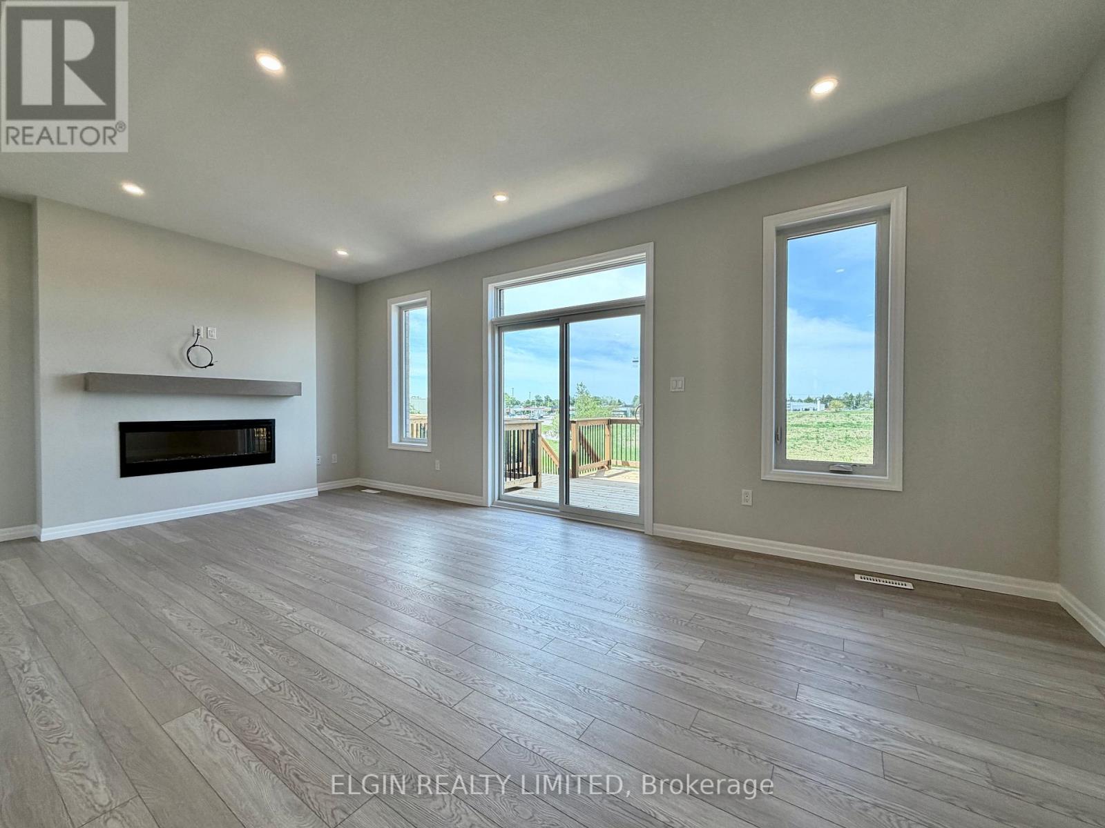 55 Woodcock Drive, Tillsonburg, Ontario  N4G 0L9 - Photo 14 - X12827966