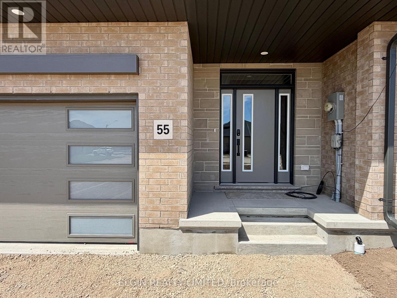 55 Woodcock Drive, Tillsonburg, Ontario  N4G 0L9 - Photo 4 - X12827966