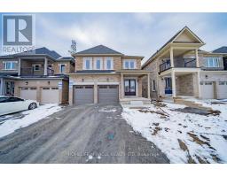 522 ASKEW COURT, Oshawa, Ontario