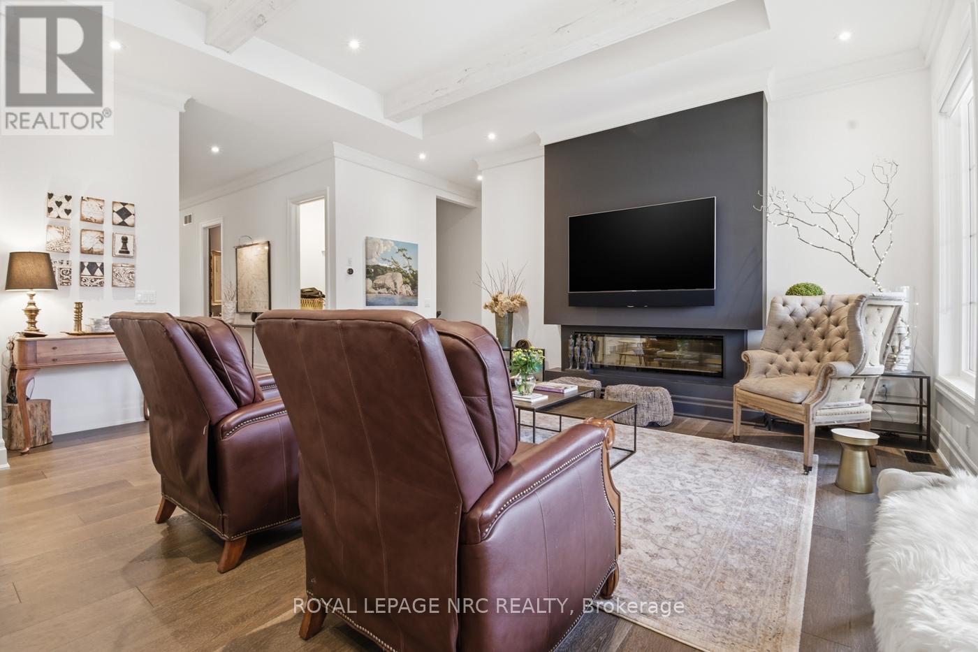 61 Philmori Boulevard, Pelham, Ontario  L3E 0S5 - Photo 11 - X12859380